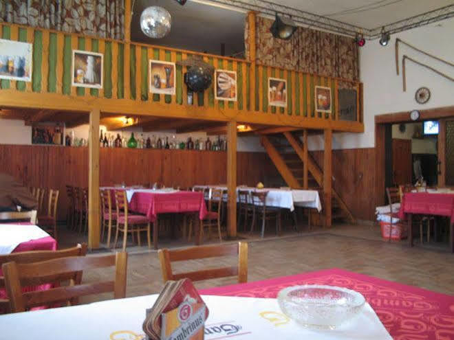 Pension U Kastanu Karlovy Vary Exterior foto